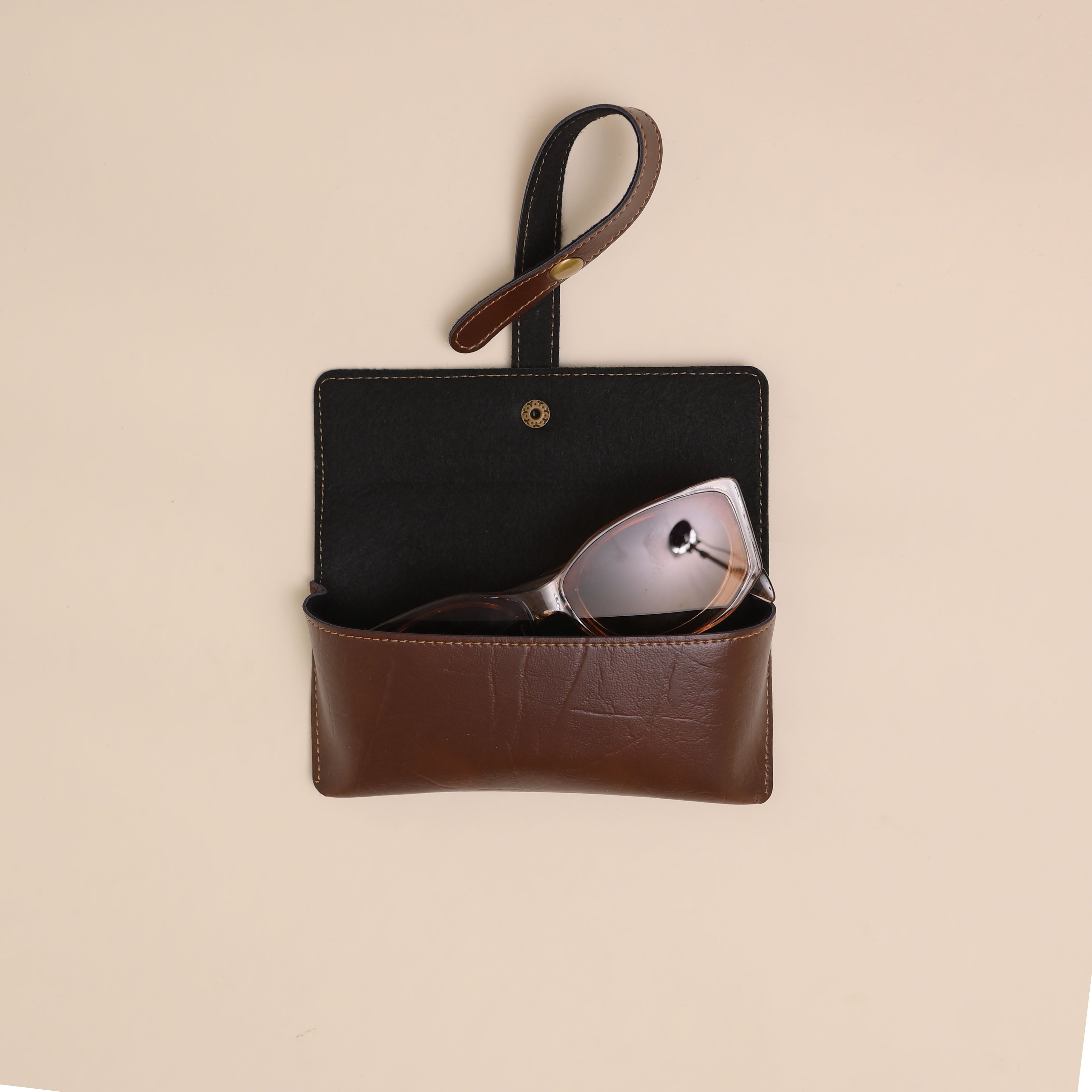Personalized Brown Eyewear Case – Custom Goggle Case with Name Engraving